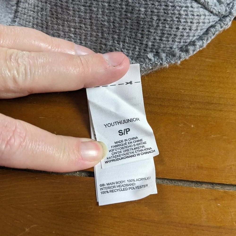 The North Face Unisex Beanie Light Gray size youth small